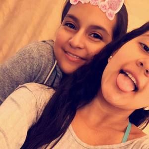 Meet your Posher, Mayra